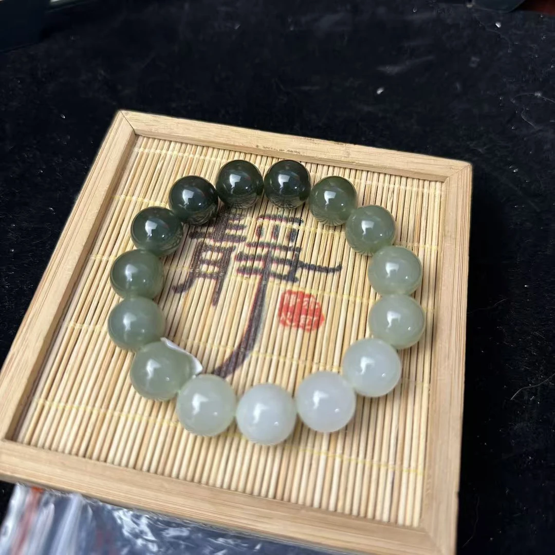 和田玉圆珠渐变色手串（卡14）0547