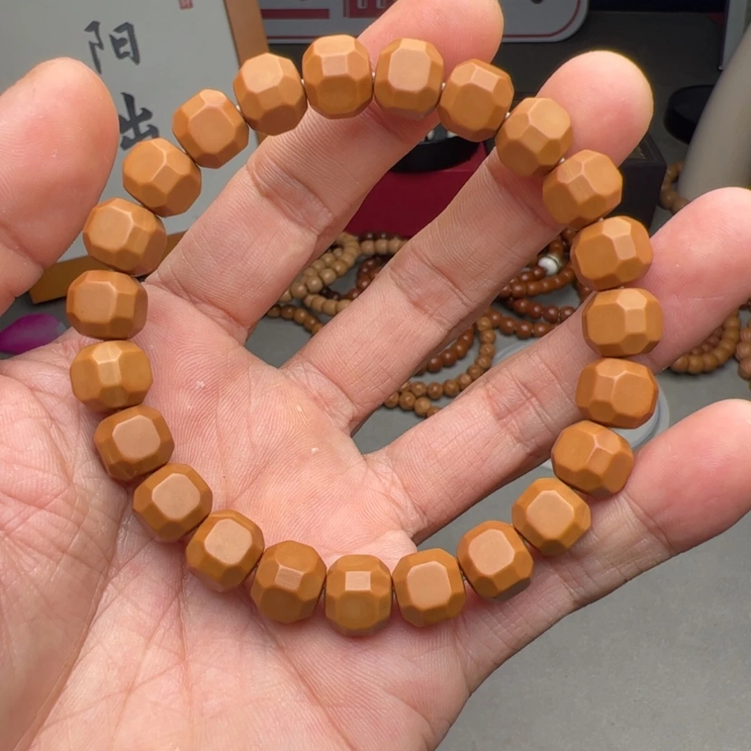 猴头核桃手串?****星图