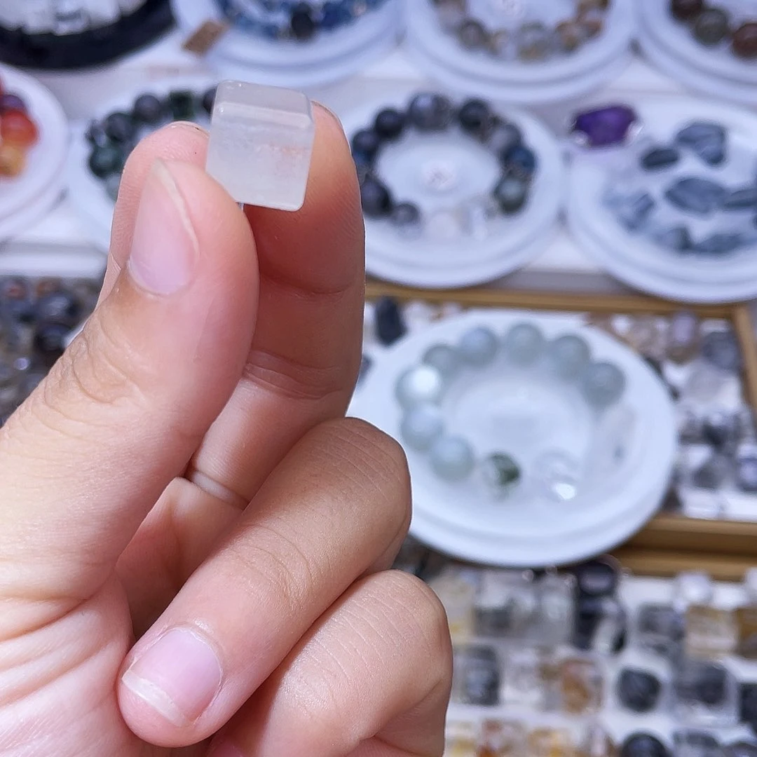 水晶手链未镶嵌水晶