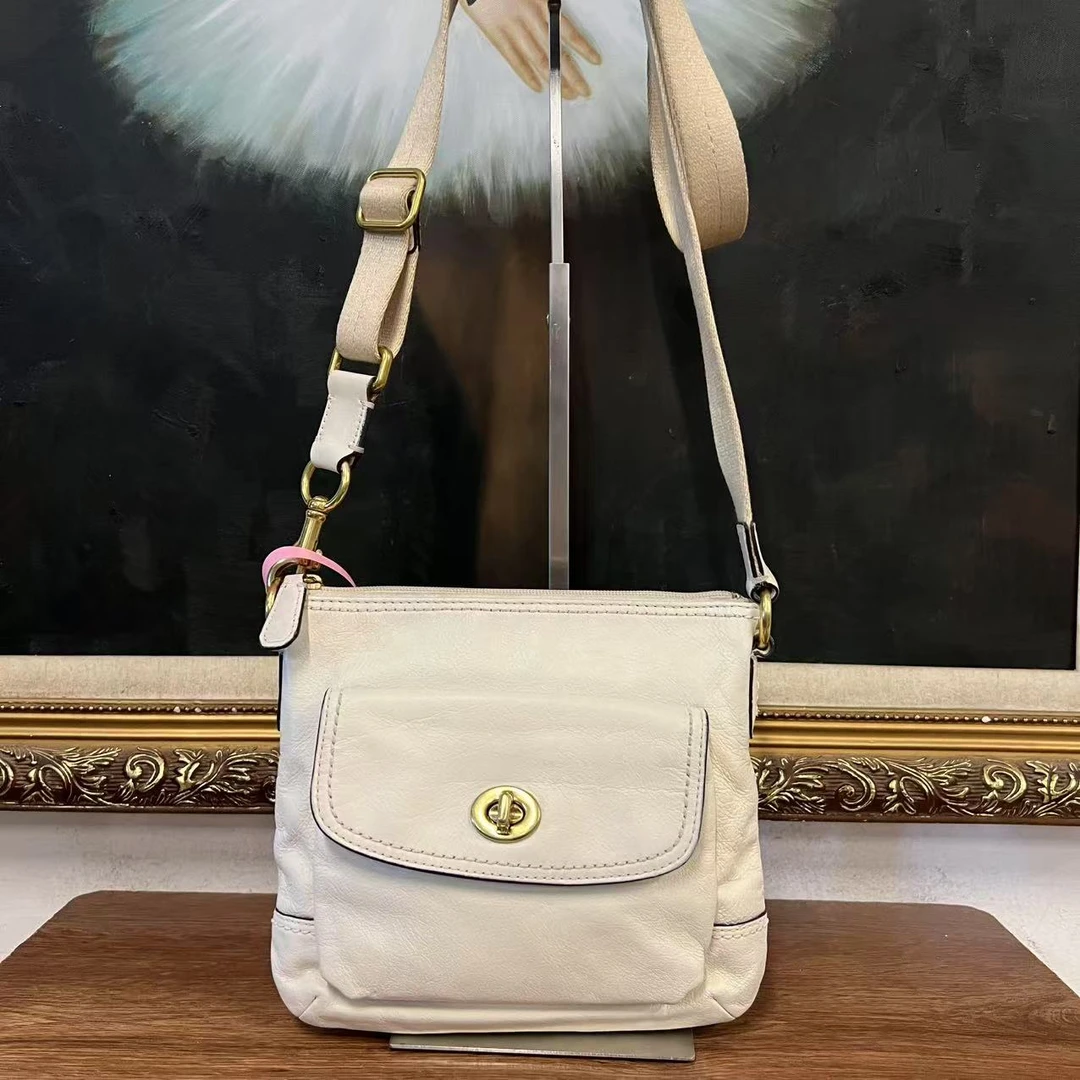 95新 COACH/蔻驰 coach单肩包/000009