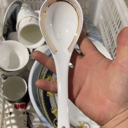 库存陶瓷瑕疵不影响使用