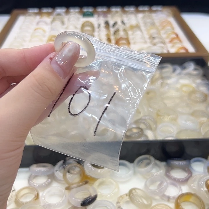 合金戒指玛瑙/玉髓101港16