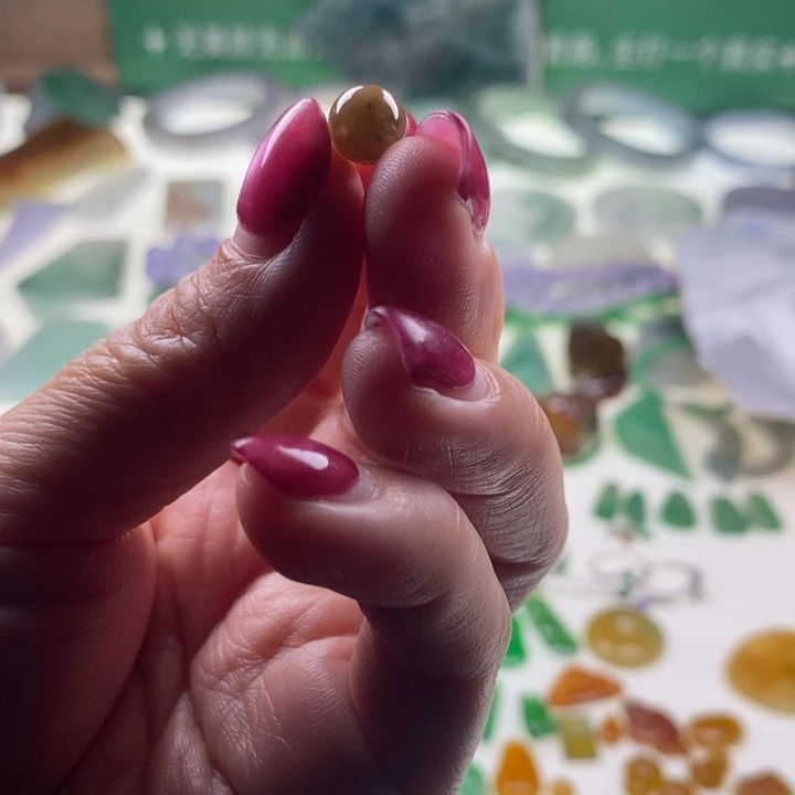 翡翠未镶嵌挂件天然翡翠