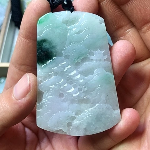 翡翠未镶嵌颈饰天然缅甸翡翠a货