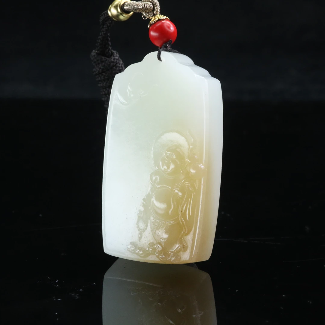 32和田玉且末糖白佛公吊坠/600441上海嘉禾拍卖