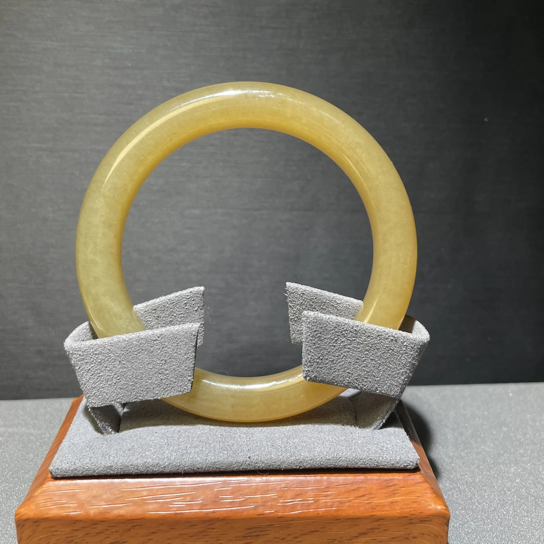 【糖玉】天然和田玉满糖正圈手镯糖色饱满显肤白料子油润55—56圈口