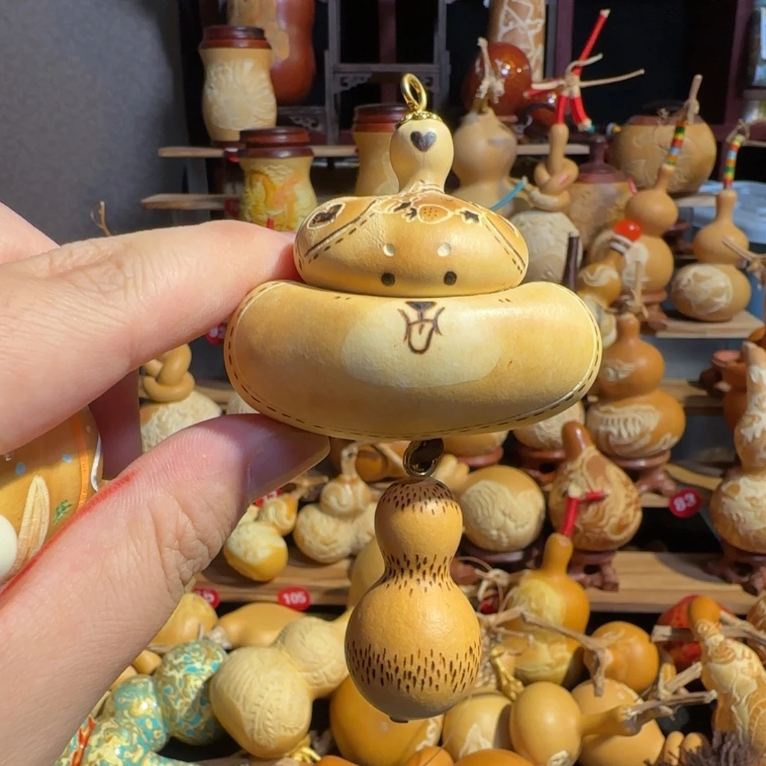 有机玻璃浣熊葫芦