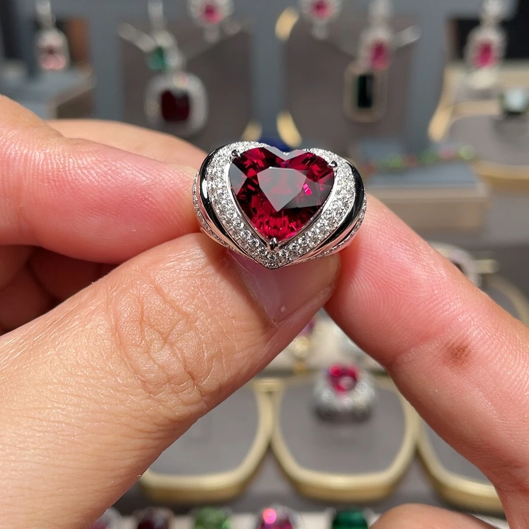 18K金镶嵌戒指碧玺5.38ct