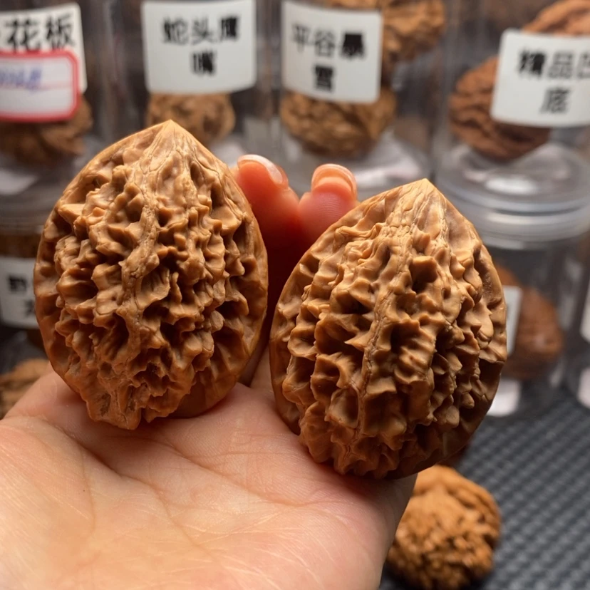 【闪购商品】文玩核桃吊坠招财鼠38