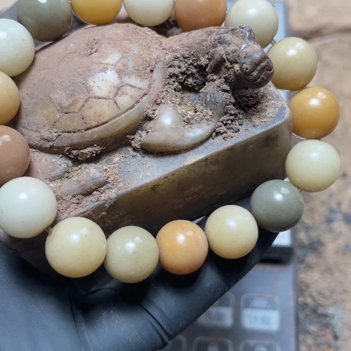 白玉菩提吊坠Chjjbvvvvvvg