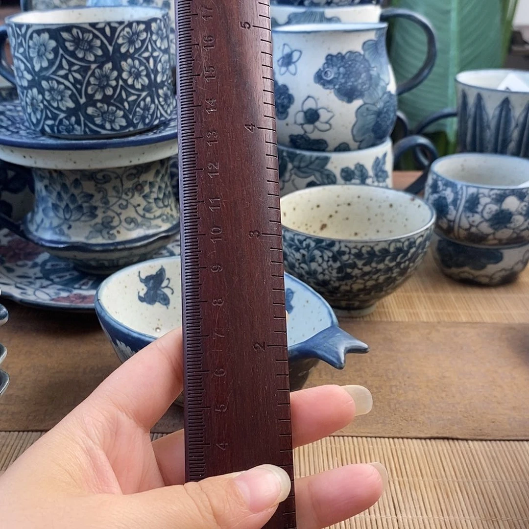 佟***金手工手绘青花陶瓷