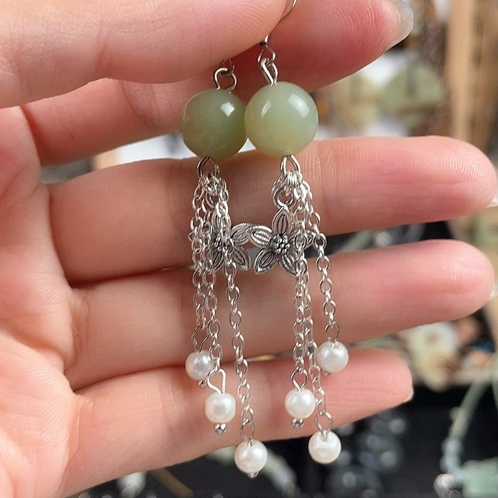 蛇纹石玉合金颈饰