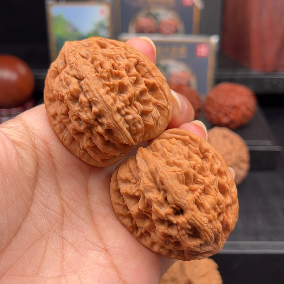 【闪购商品】吊坠文玩核桃虎头王41➕