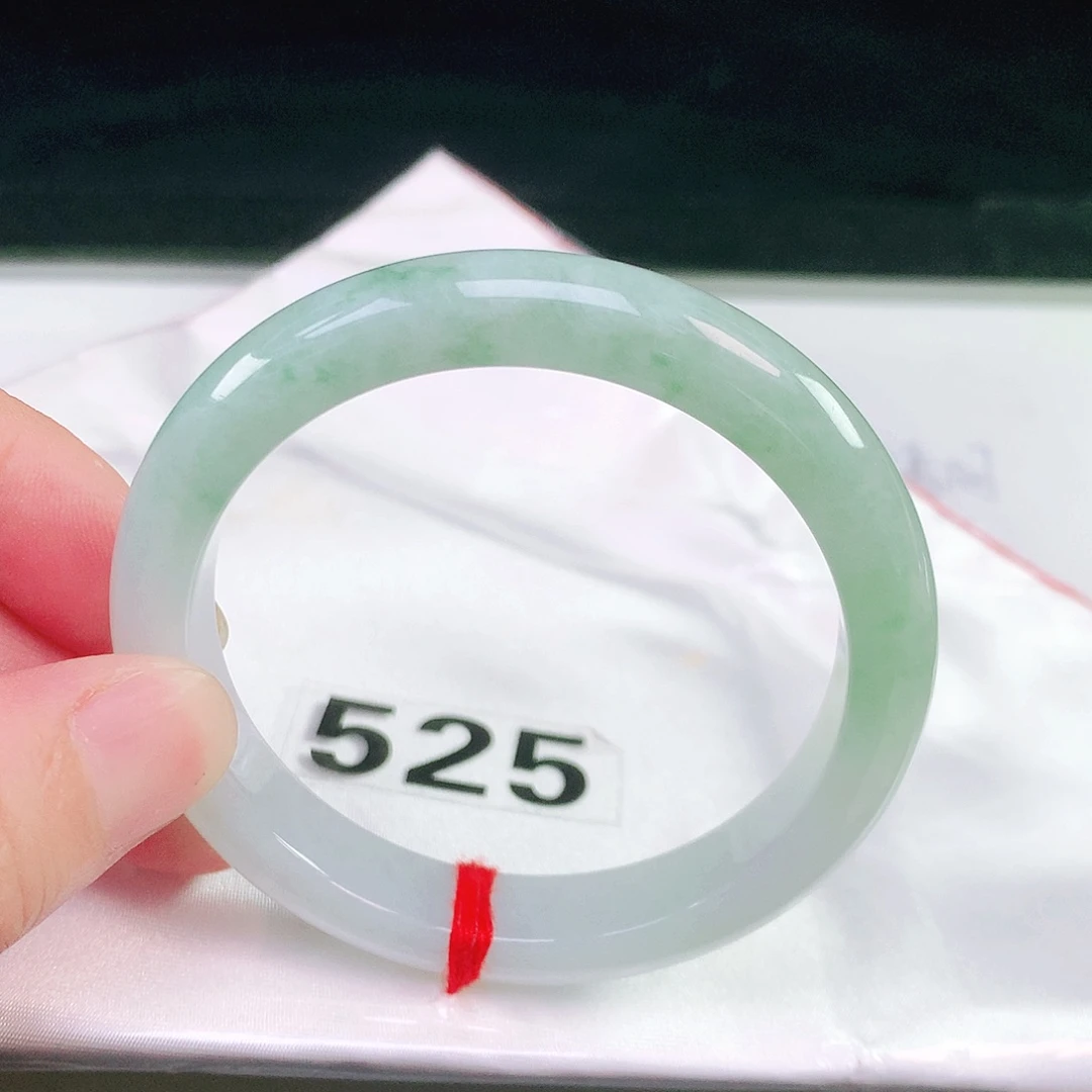 未镶嵌手镯翡翠525