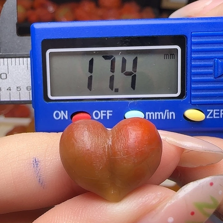 南红玛瑙未镶嵌颈饰