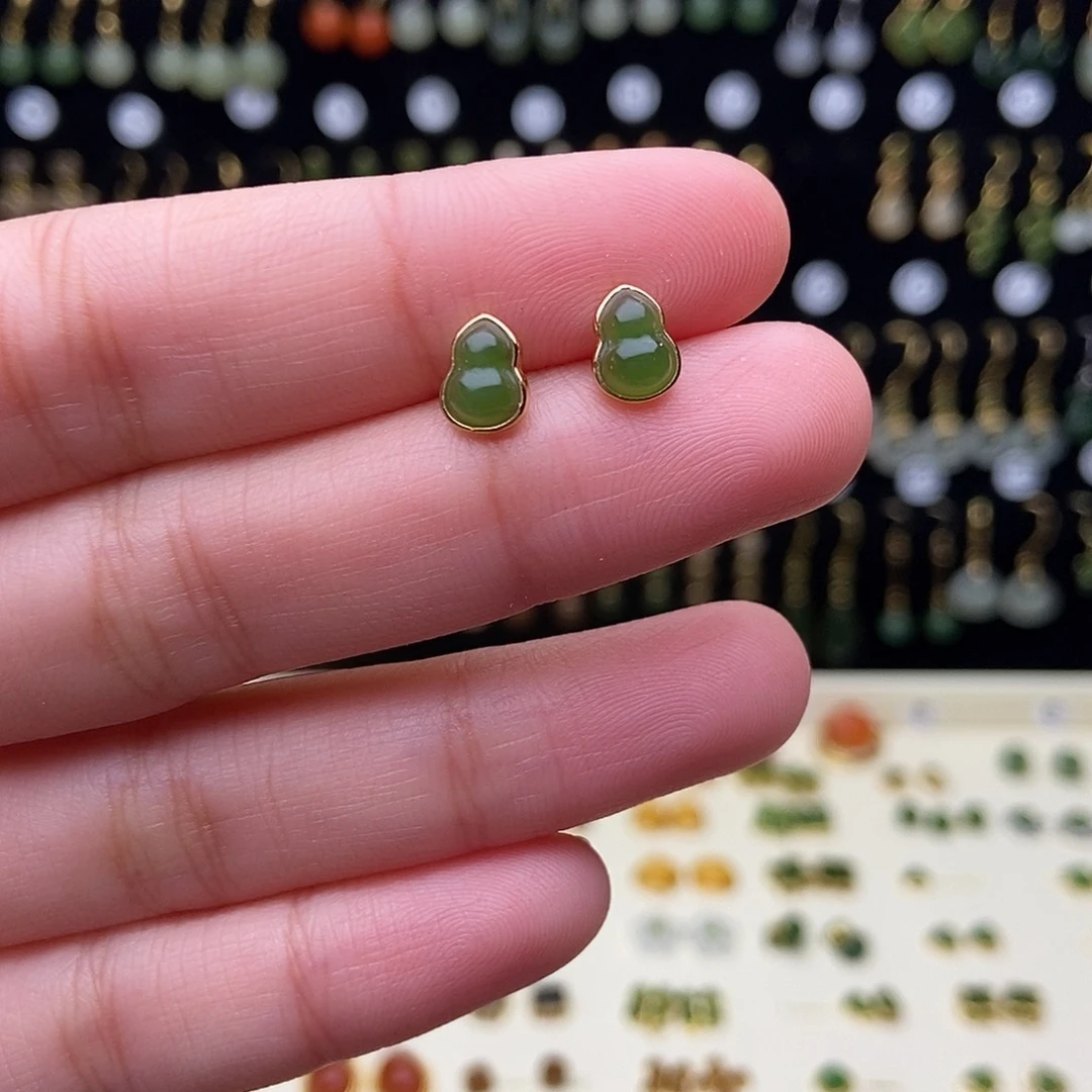 和田玉银S925镶嵌耳饰