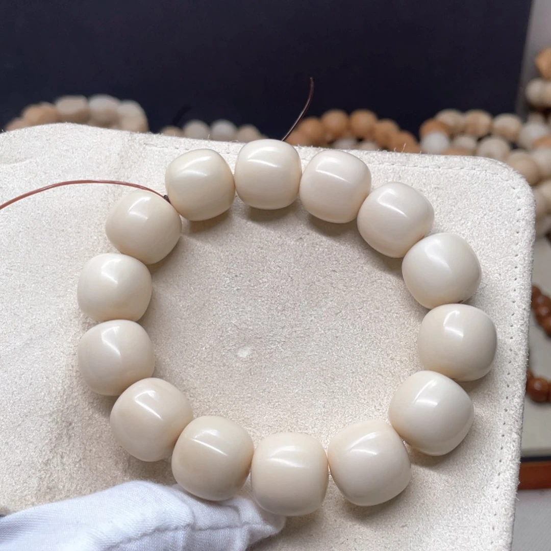 菩提根/象牙果吊坠c****s微瑕18桶870