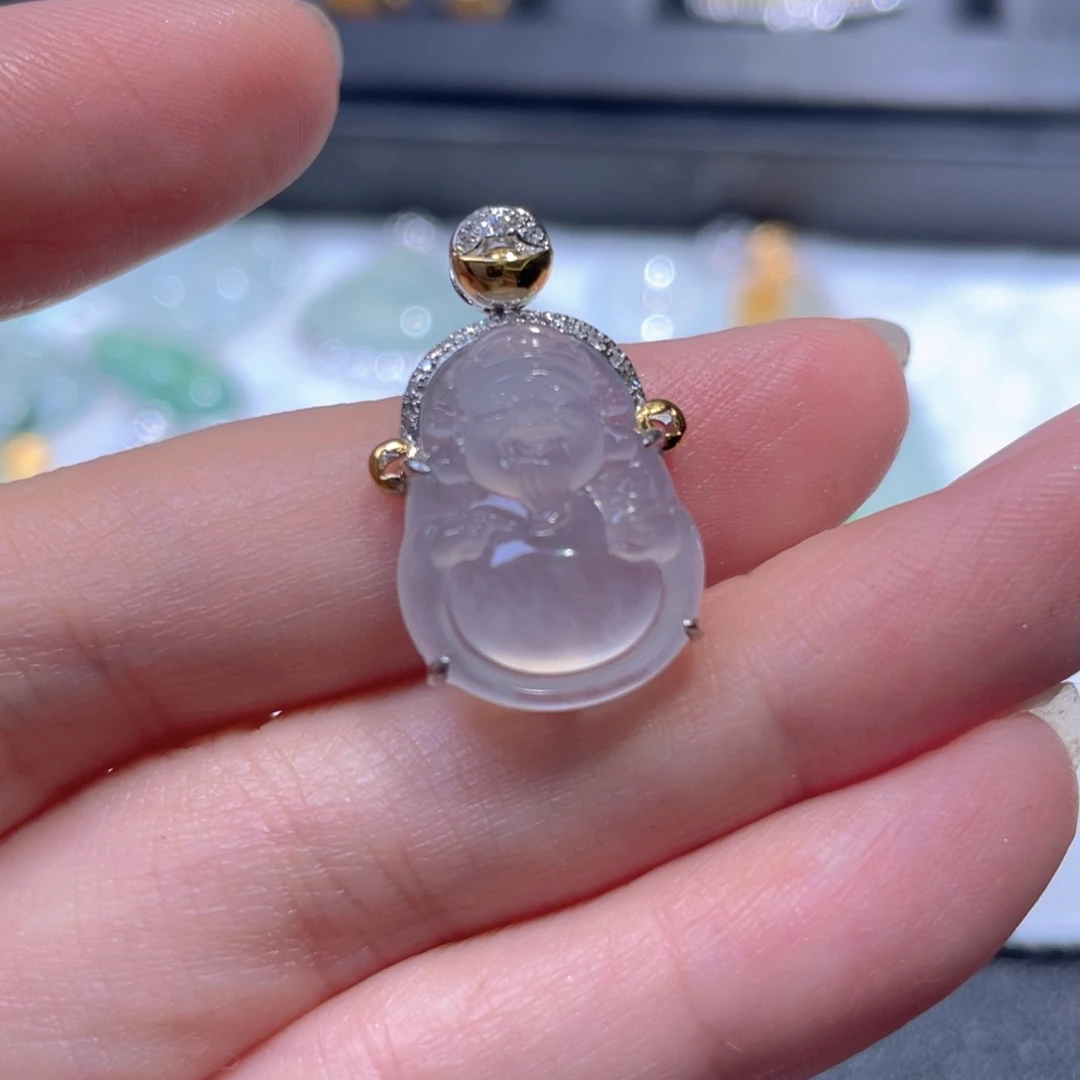 翡翠18K金镶嵌颈饰翡翠