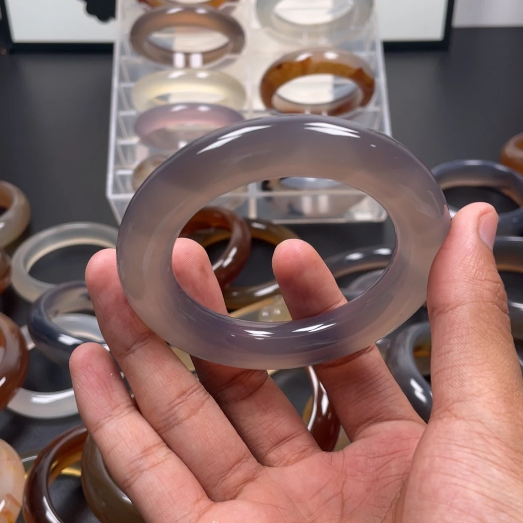 O***l玛瑙/玉髓未镶嵌手镯