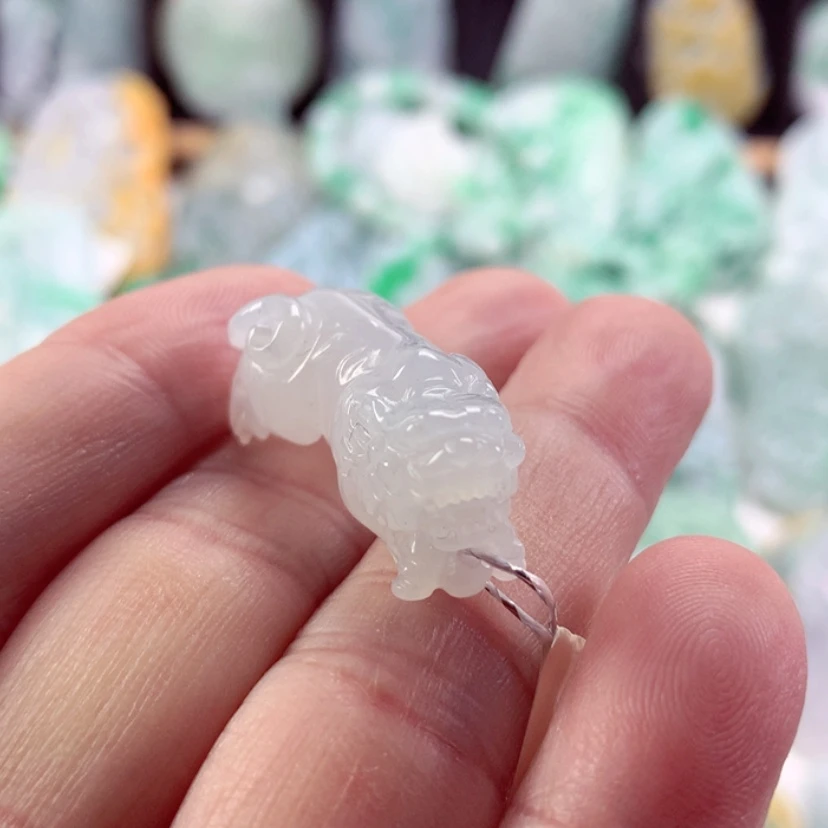 【闪购商品】翡翠吊坠(不含链)未镶嵌