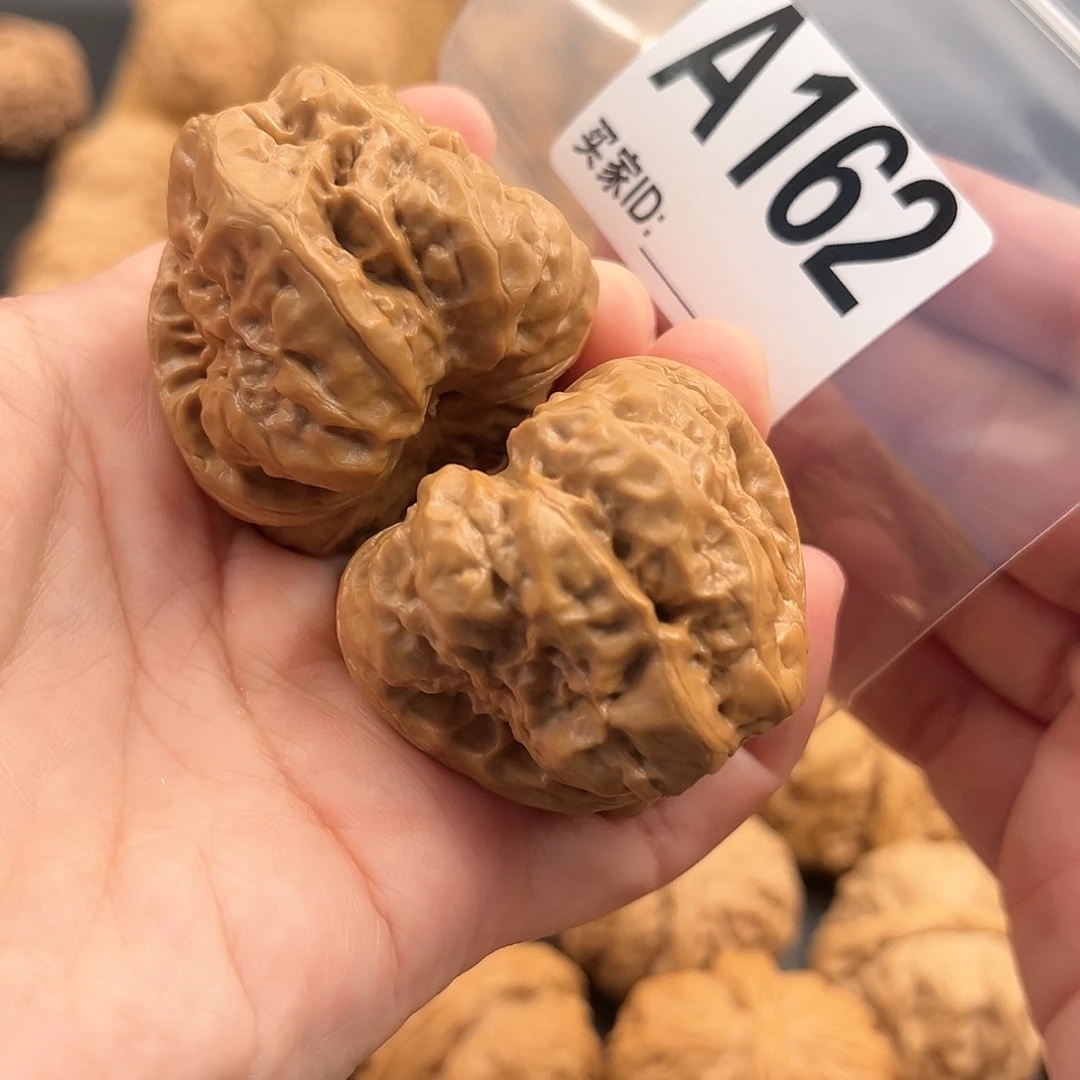 文玩核桃把件蛙蛙精品41肚46