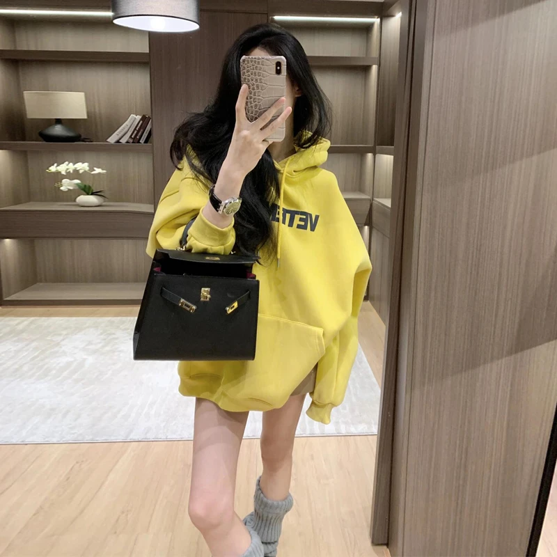 欧货大版黄色加绒加厚连帽卫衣女秋冬宽松慵懒风中长款长袖外套潮