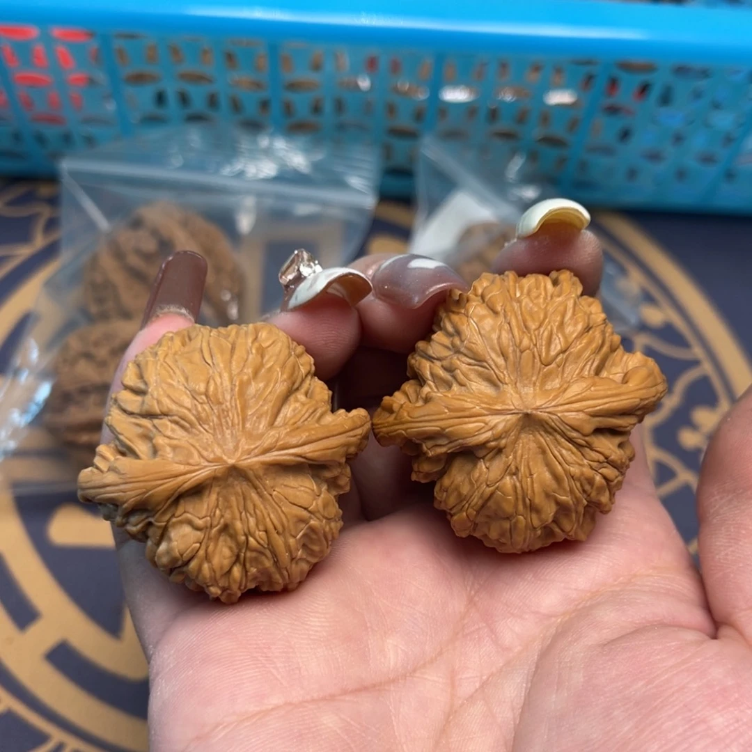 文玩核桃把件磨盘