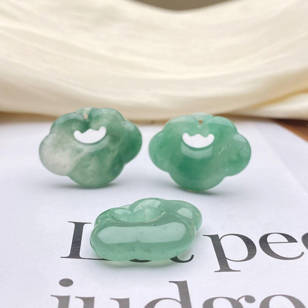 【小北严选】独龙玉吊坠26-AH33X344【多样性发一件】约20*28mm带绳