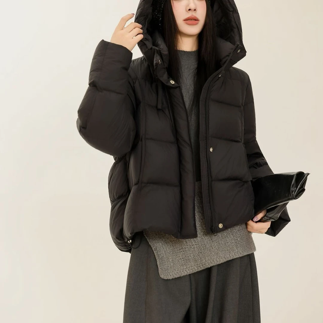 时尚洋气连帽拉链宽松显廋泡芙90绒棉服