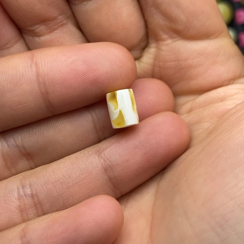 【闪购商品】琥珀珠宝奇石未镶嵌四****?