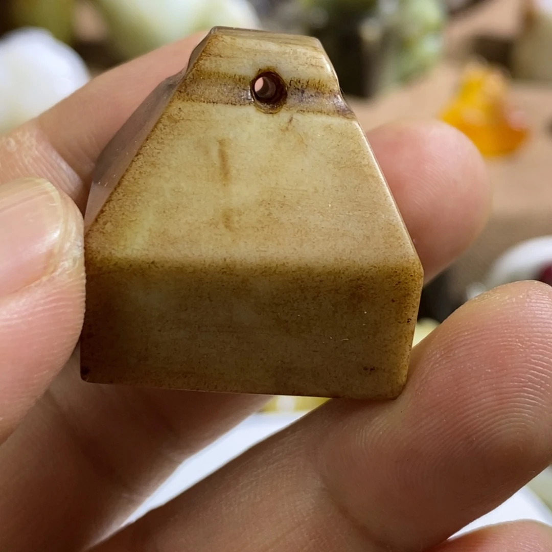 X***哥和田玉（糖玉）未镶嵌挂件