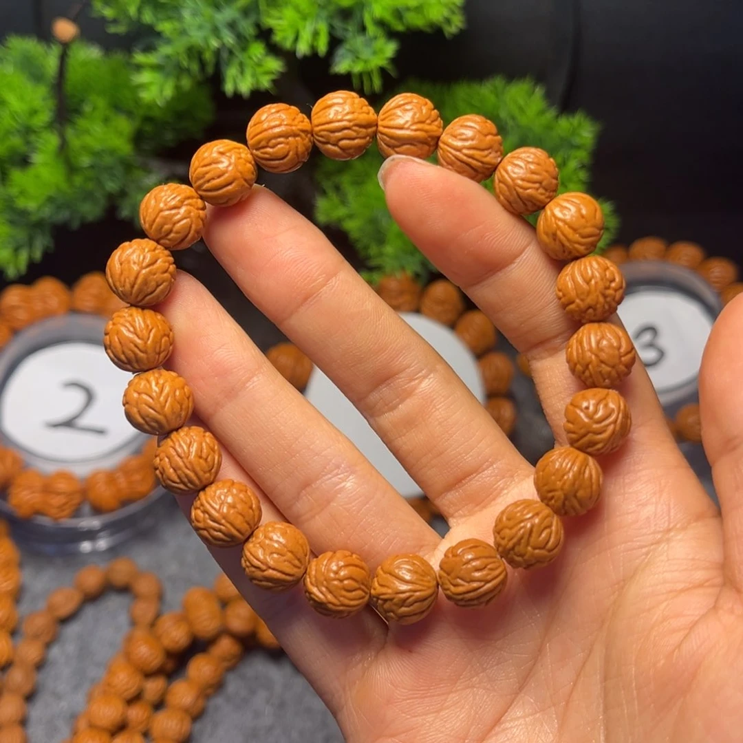 文玩核桃吊坠w****7桃核单圈