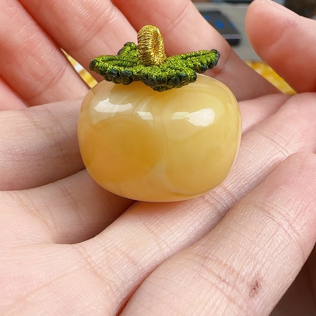 蜜蜡未镶嵌珠宝奇石