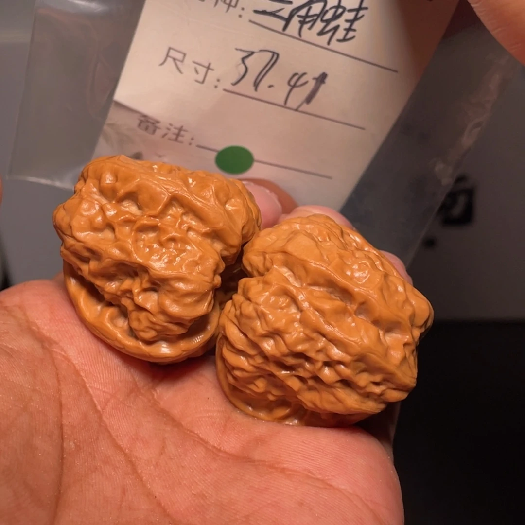 文玩核桃吊坠文玩核桃