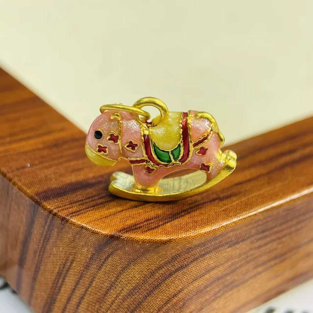 吴芳芳黄金足金999粉木马DP1001-0350