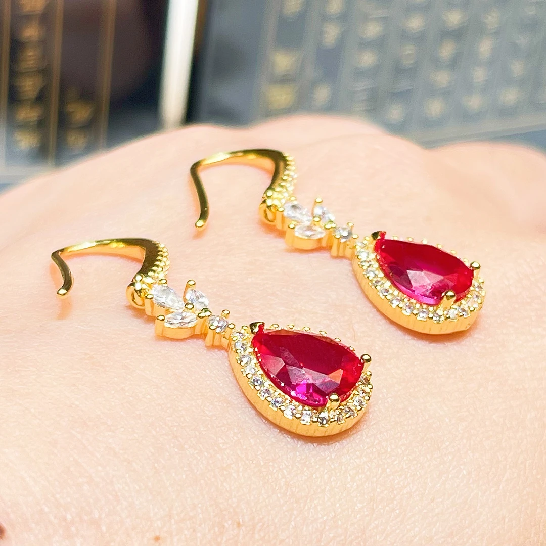 培育红宝石-中国好珍宝【78】水滴款红宝石耳钩一对