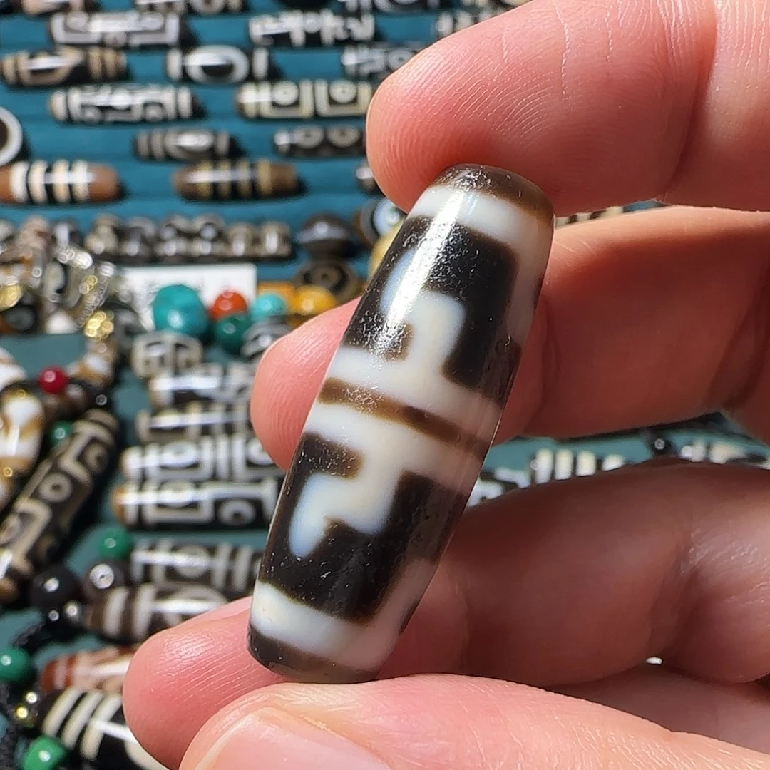 玛瑙/玉髓颈饰合金