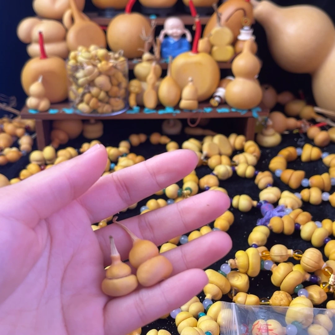 冰*萄一颗小钱袋单品