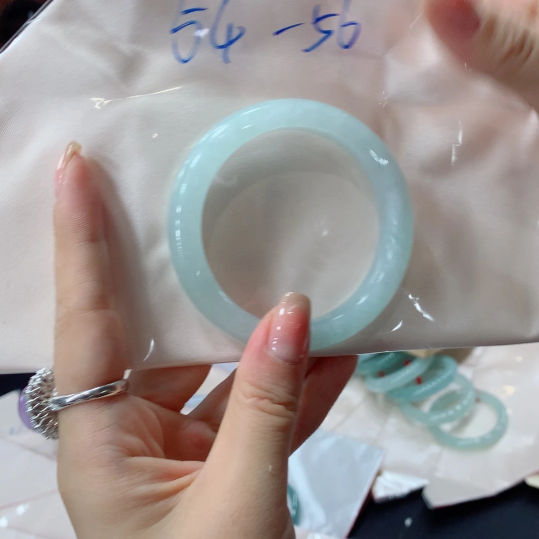 未镶嵌手镯翡翠买断