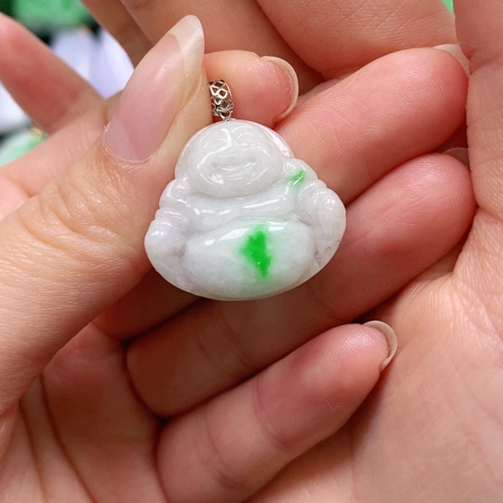 翡翠颈饰未镶嵌吊坠