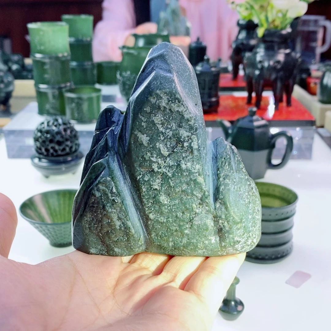 和田玉（青玉）未镶嵌摆件