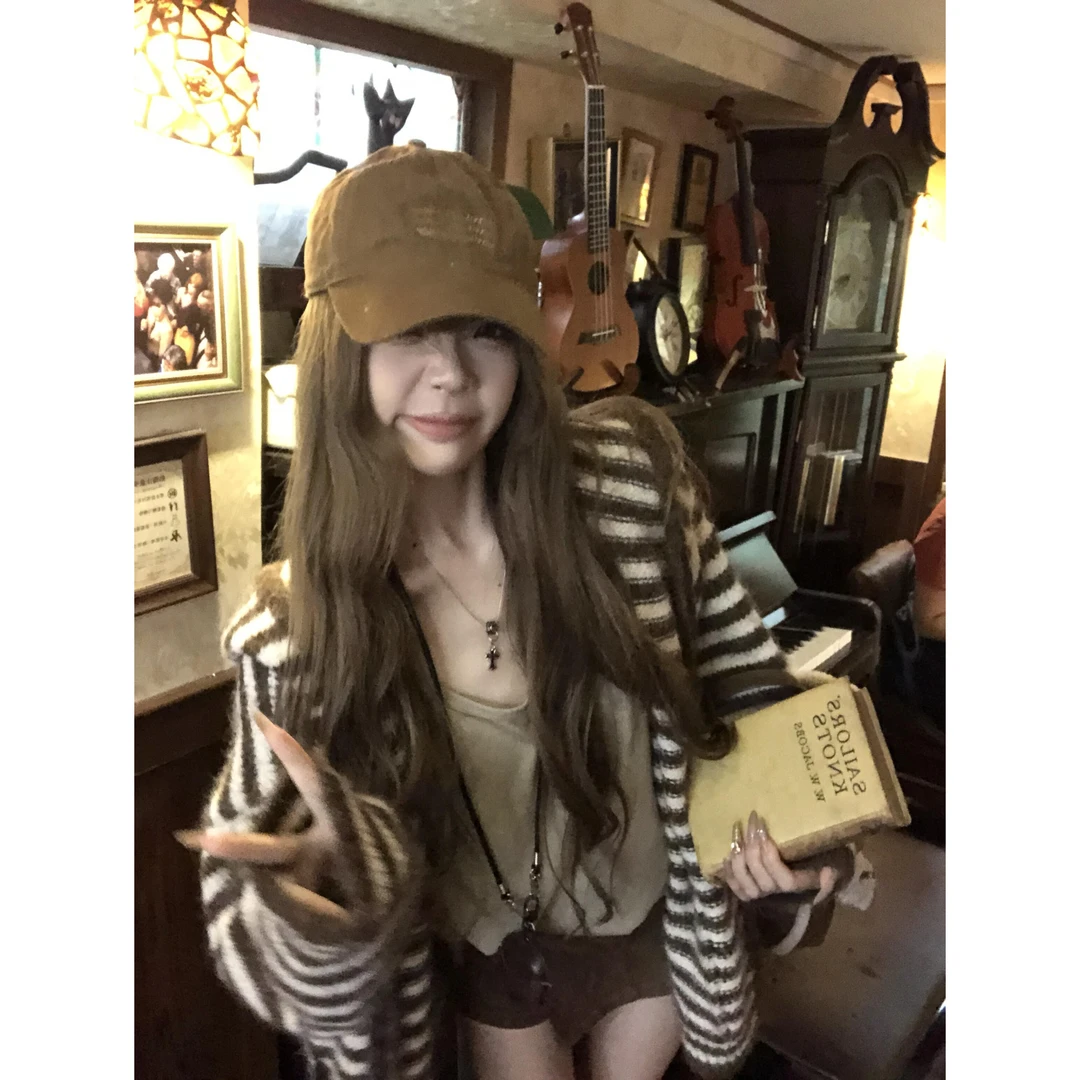 琥珀流光风条纹毛衣女款秋冬睡衣休闲可外穿针织开衫连帽外套上衣