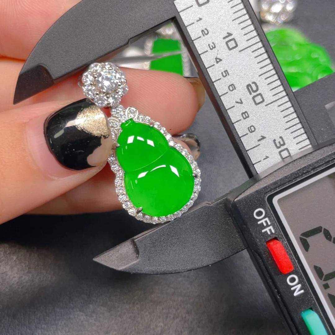 翡翠银S925镶嵌颈饰hhjh