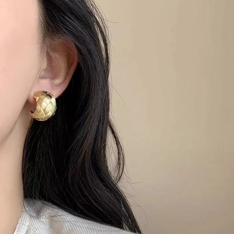 黄铜耳饰 伽影镀18K 丝线藤曼手工编织拉丝纹理耳钉小众重工设计