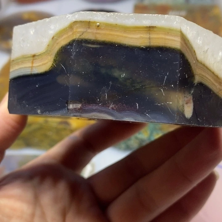 定制石英质玉手镯定制