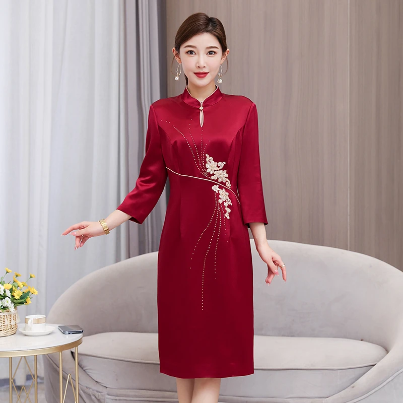 高级感上档次婚礼妈妈2025年连衣裙女婚宴礼服喜婆婆装旗袍敬酒服