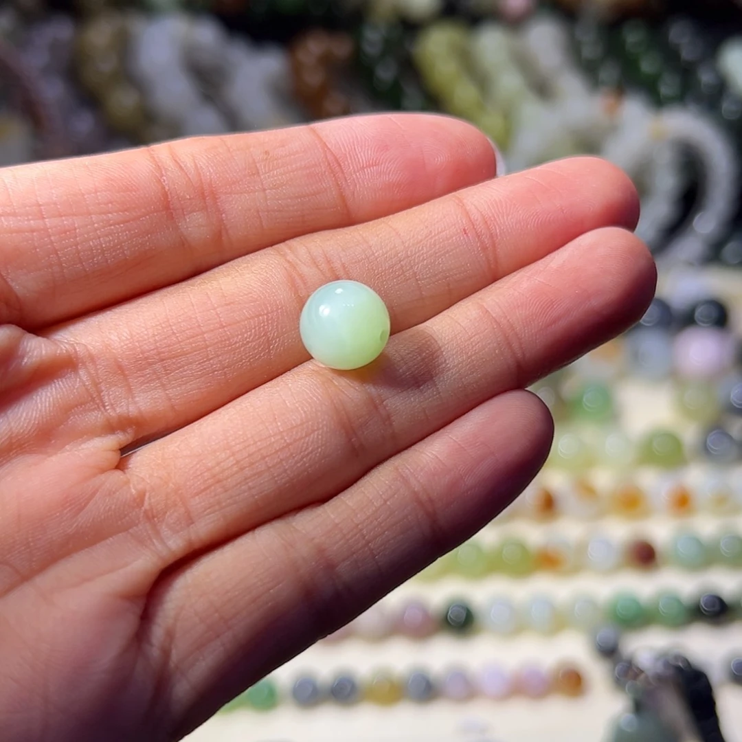 【闪购商品】未镶嵌和田玉珠宝奇石薄荷绿10mm