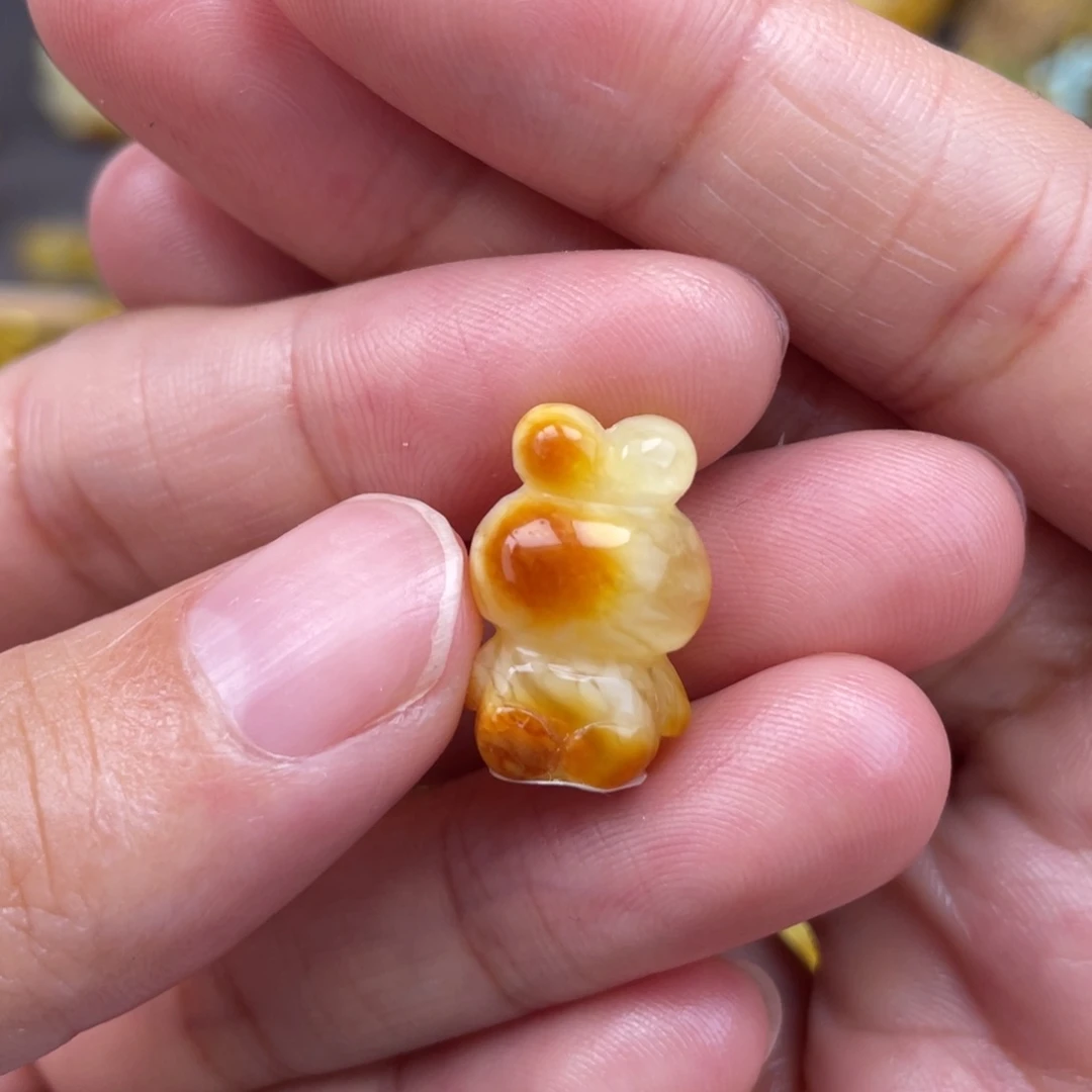 裸石琥珀未镶嵌蜜蜡