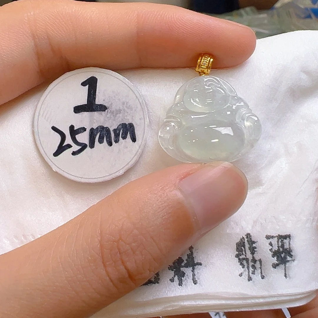 翡翠吊坠(不含链)18K金镶嵌翡翠