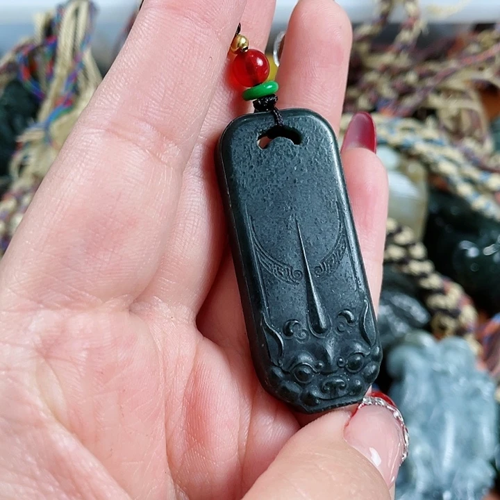 和田玉挂件未镶嵌